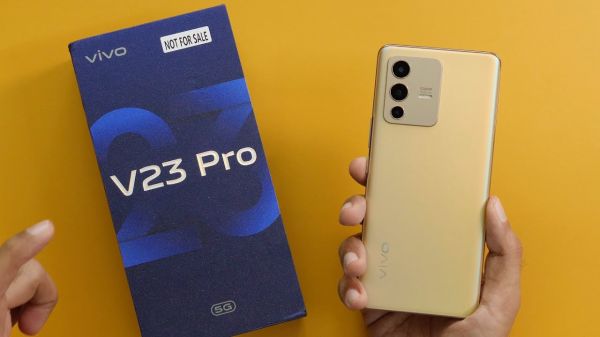 मार्केट मे DSLR जैसे फोटो क्लिक करने 50MP वाला सोनी कैमरा सेंसेर लेकर Launch हुआ Vivo V23 Pro  Smartphone, जाने कीमत और बैटरी डिटेल्स 