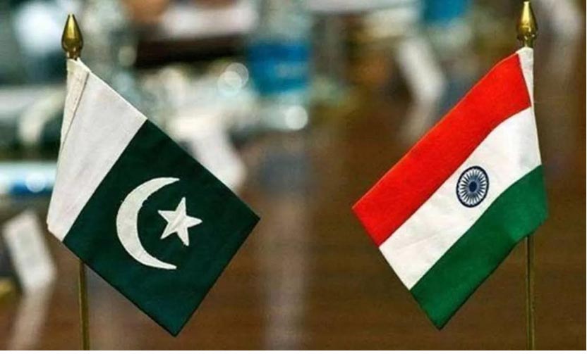 कश्मीर पर भारत-पाक बात करें
