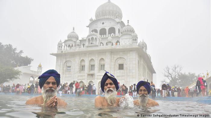 चुनाव के मद्देनजर ये उत्पात देश भर में