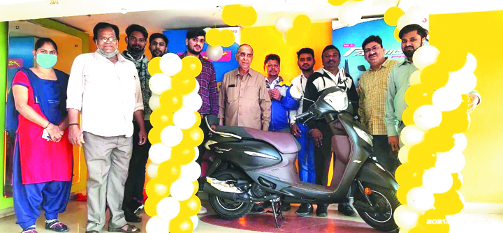 राजधानी ऑटो केयर में प्लेजऱ एक्सटेक की भव्य लॉंचिंग, नेक्स्ट जेनरेशन स्मार्ट फ़ीचर 10 प्रतिशत अधिक माइलेज