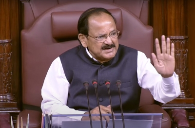 वर्ष में कम से कम 100 दिन चलनी ही चाहिए संसद : वेंकैया नायडू वर्ष में कम से कम 100 दिन चलनी ही चाहिए संसद : वेंकैया नायडू
