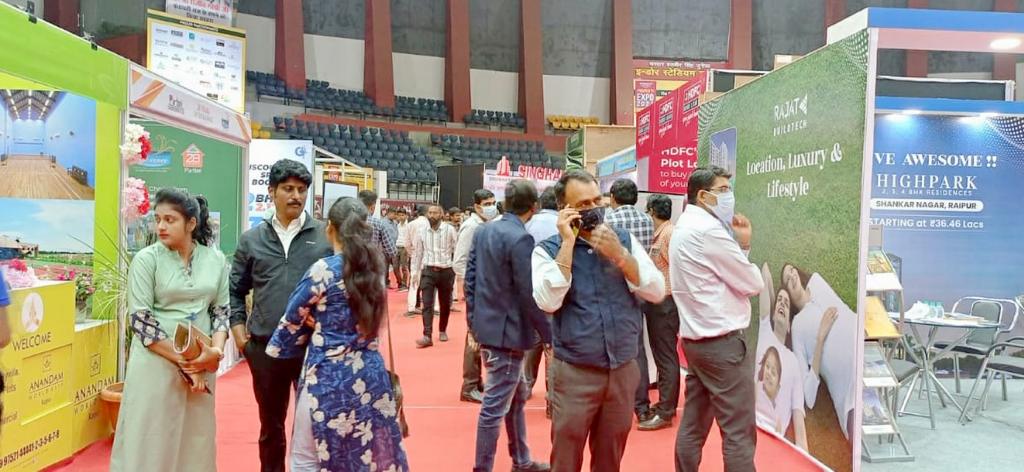 क्रेडाई प्रापर्टी एक्सपो में मनचाही प्रापर्टी लेने अंतिम अवसर, बंपर ड्रा में टीवीएस स्कूटरेट, लकी ड्रा में होम एप्लांयसेंस, बेस्ट लोकेशन में मनचाहा प्रोजेक्ट पाकर खुश हुए बायर्स