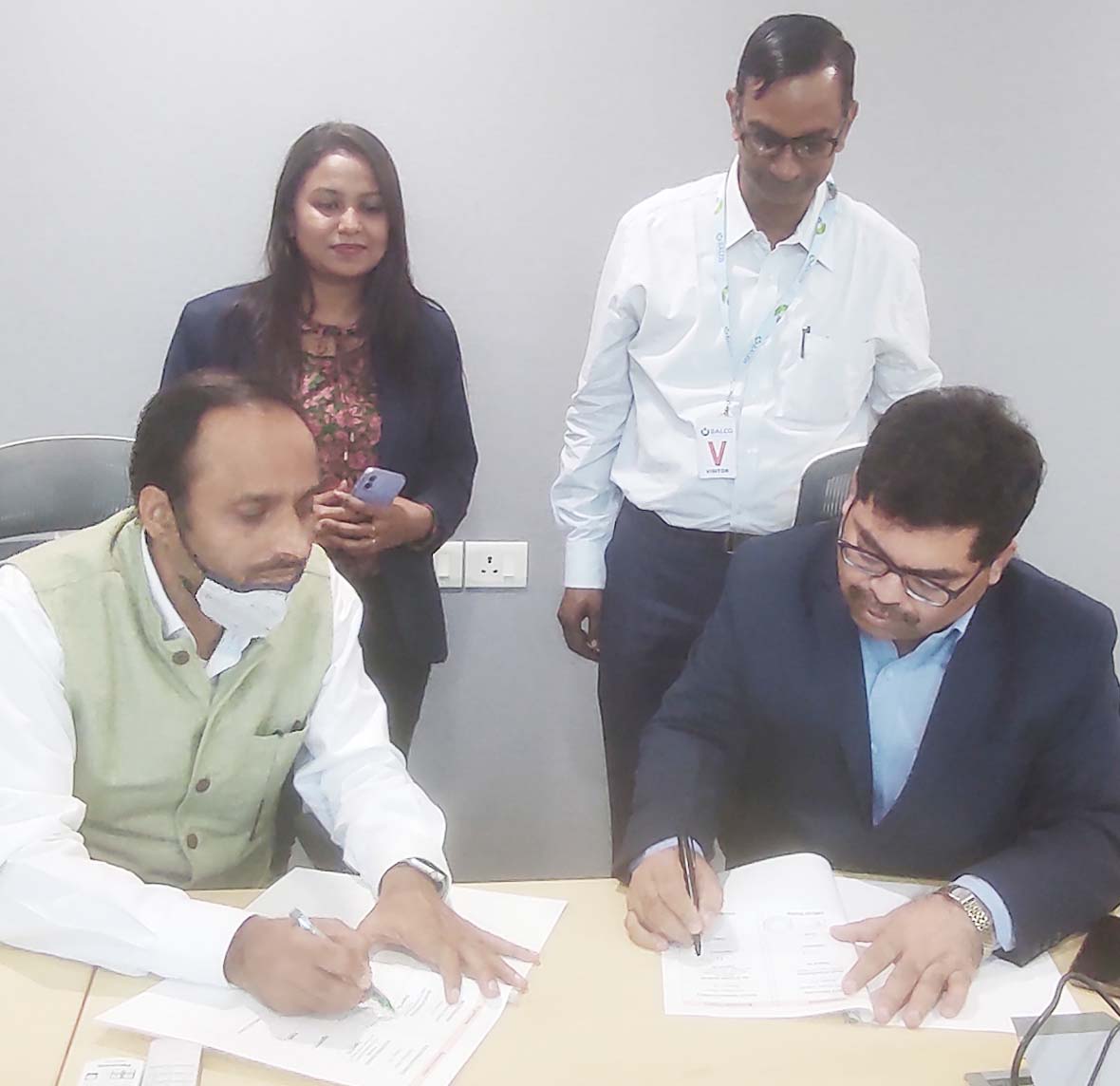 मैट्स विश्वविद्यालय और वेदांता मेडिकल रिसर्च फाउंडेशन का एमओयू, मिलेगा औद्योगिक प्रशिक्षण और प्लेसमेंट अवसर-पगारिया