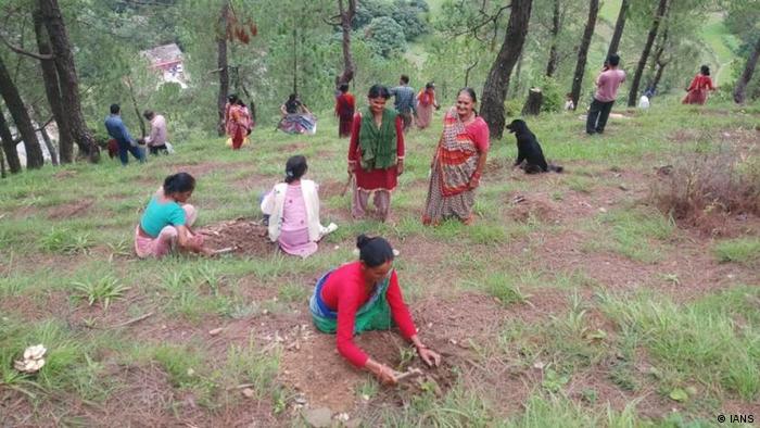 उत्तराखंड: सवर्णों ने दलित और दलितों ने सवर्ण भोजनमाता के हाथ का खाना क्यों नहीं खाया? उत्तराखंड: सवर्णों ने दलित और दलितों ने सवर्ण भोजनमाता के हाथ का खाना क्यों नहीं खाया?