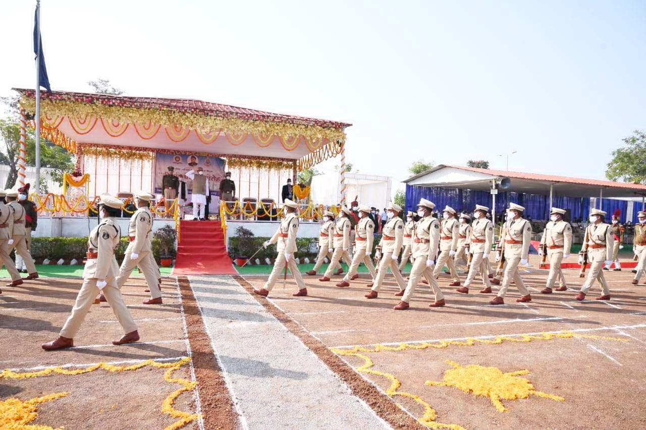 सीएम बघेल ने नए डीएसपी से कहा-अच्छे अफसर की छवि बनाएं