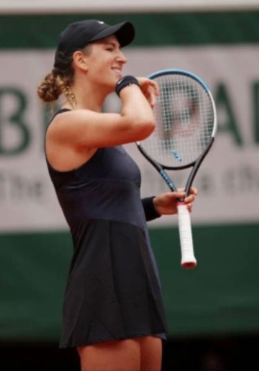 ऑस्ट्रेलियन ओपन: अजारेंका और क्रेजिसिकोवा बढ़ीं आगे, कोको गॉफ हारकर बाहर