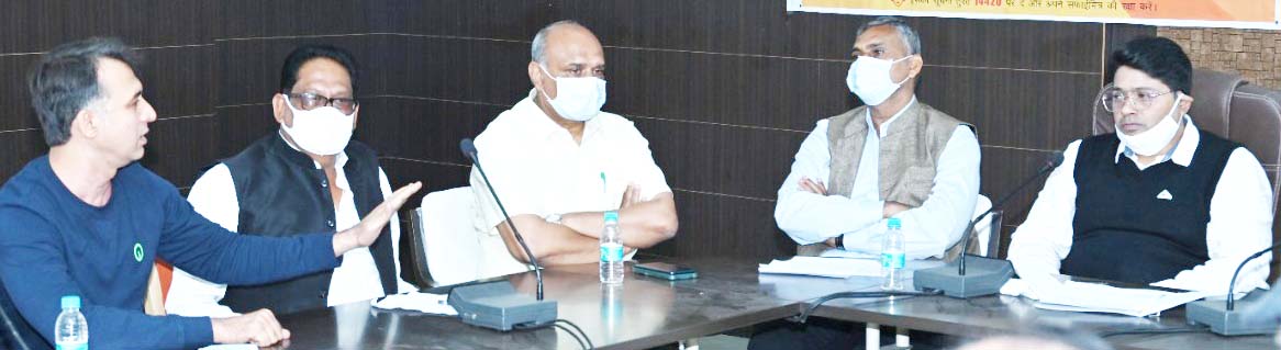 व्यापारी संघों-चेम्बर ने यूजर चार्ज पर रखा पक्ष, महापौर ढेबर ने दिया समाधान का आश्वासन-पारवानी