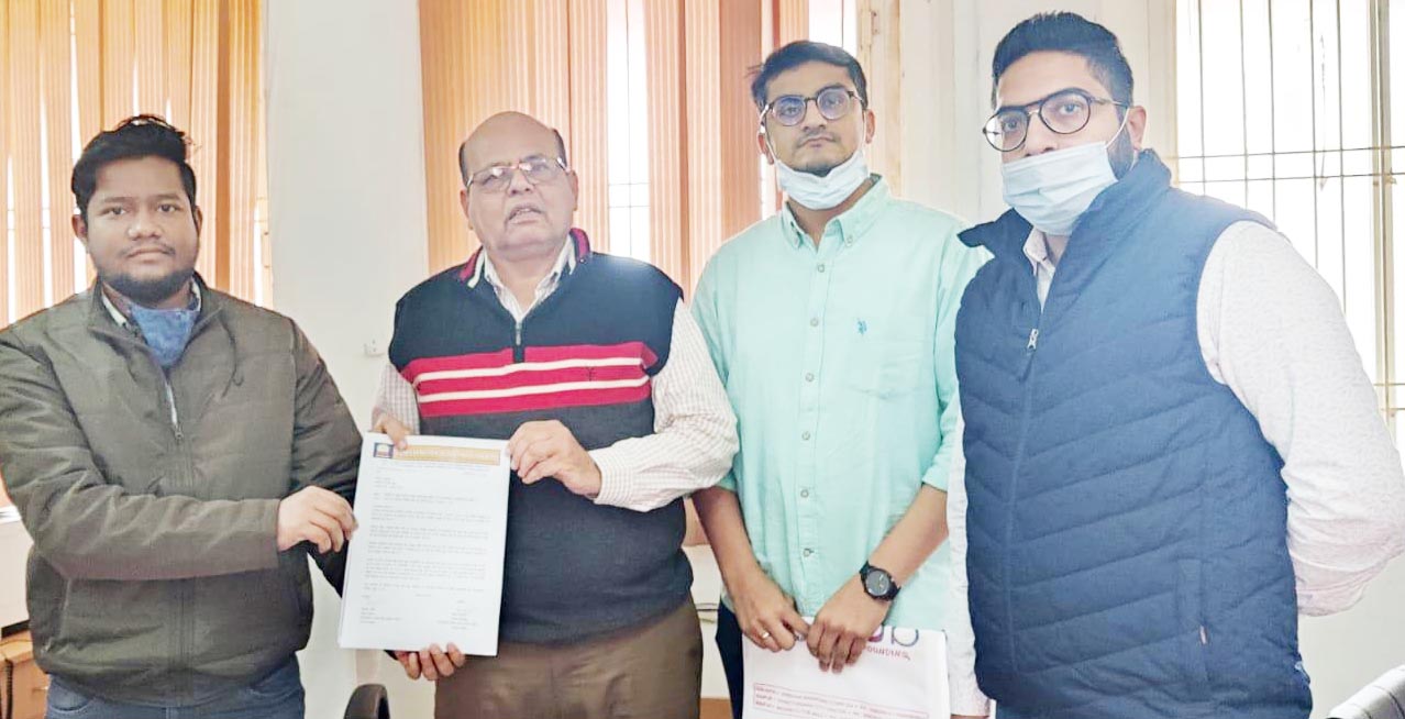 कार्यवाही हेतु भारतीय मानक ब्यूरो को कैट और छत्तीसगढ़ टॉयज विक्रेता संघ का ज्ञापन-पारवानी