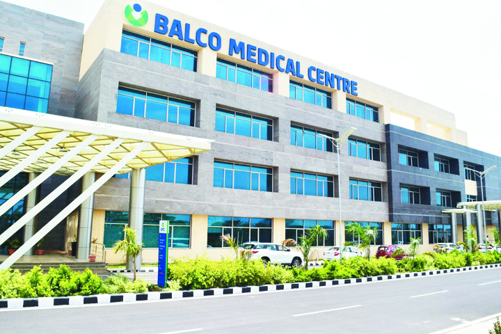 कैंसर मुक्त भारत की अगुवाई कर रहा बालको मेडिकल सेंटर, मनोवैज्ञानिक, पोषण, फिजिकल थेरेपी के साथ भावनात्मक संबल कर रहा प्रदान