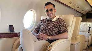 अमीरी का नाटक कर महिलाओं को ऑनलाइन डेटिंग के जरिए फंसाता था शख्स, कई औरतों से हड़पे लाखों रुपये!