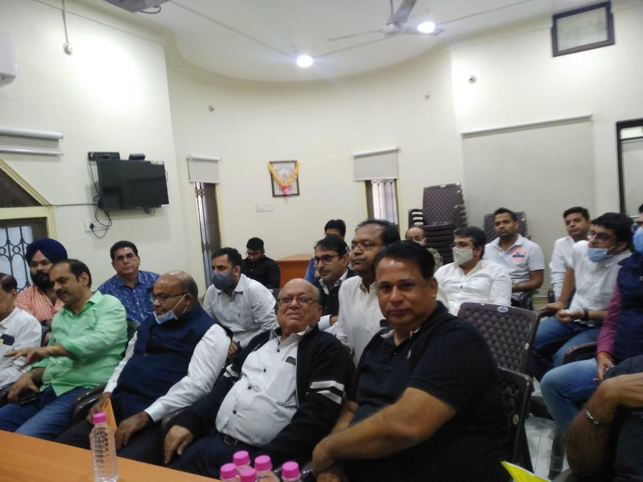 कैट व्यापारी संवाद, होलसेल स्टेशनरी एसो, पेपर ट्रेडर्स एवं टॉयज विक्रेता संघ की समस्याओं से हुए अवगत