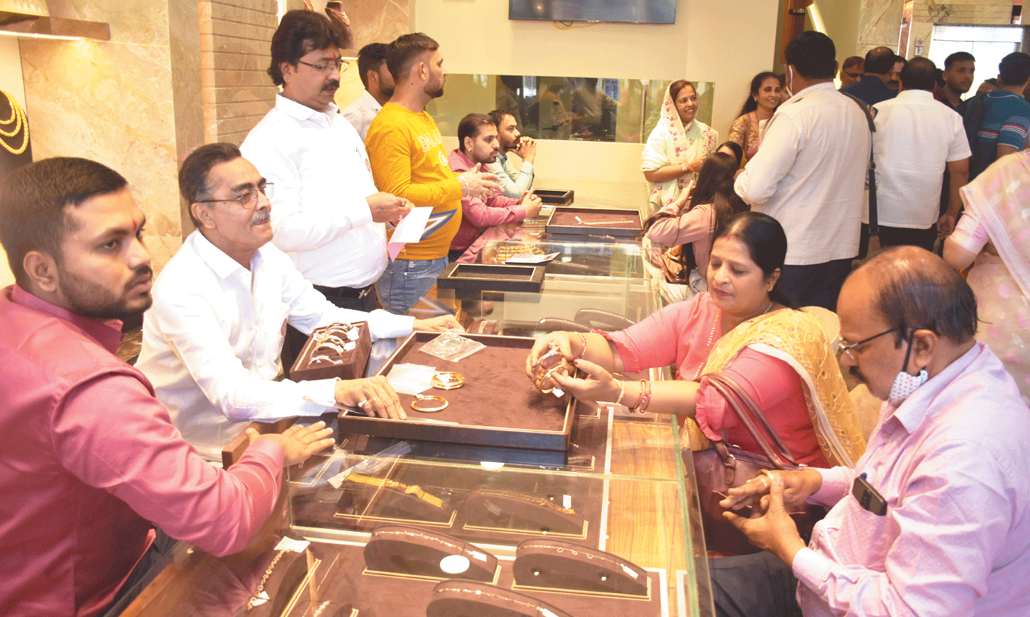 सुमीत ज्वेलर्स अब नए रूप में खास सुविधाओं के साथ शुभारंभ