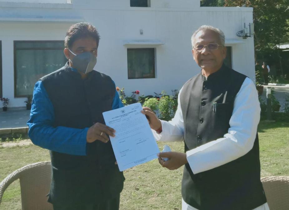  तामध्वज ने कांग्रेस के ओबीसी विभाग का चेयरमैन पद छोड़ा