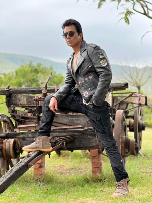 'रोडीज' सीजन 18 की मेजबानी को लेकर उत्साहित सोनू सूद