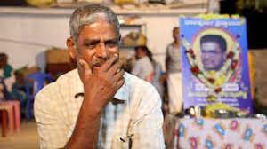 यूक्रेन से नवीन के शव का इंतज़ार कर रहे पिता के थम नहीं रहे आंसू