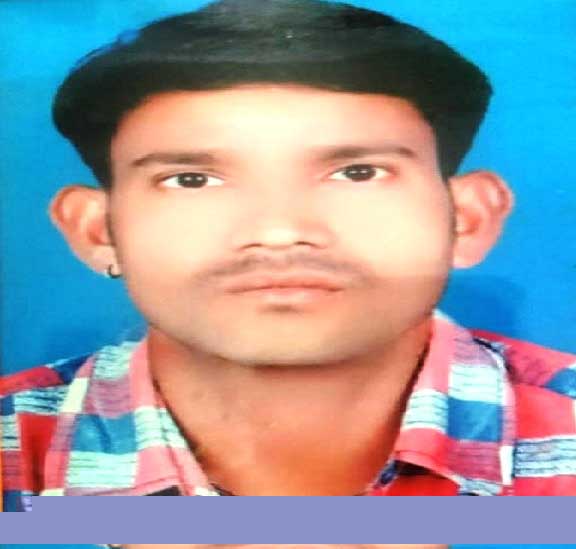 गला दबाकर पत्नी को मार डाला, मासूम बच्चों को छोड़कर फरार हो गया मिस्त्री