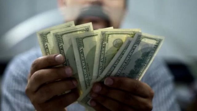 यूक्रेन पर रूस के हमले का असर क्या भारत पर भी अब दिखने लगा? यूक्रेन पर रूस के हमले का असर क्या भारत पर भी अब दिखने लगा?