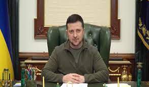 अब तक यूक्रेन के करीब 1300 सैनिकों की हुई मौत: ज़ेलेंस्की