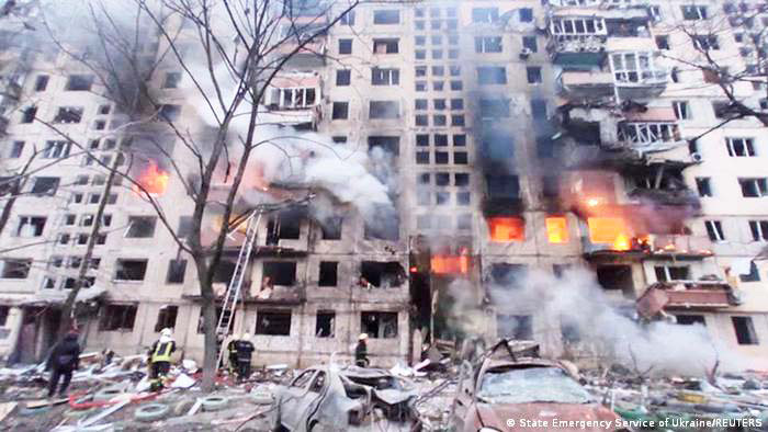 ‘छत्तीसगढ़’ का संपादकीय :  यूक्रेन पर रूसी हमले पर बाकी दुनिया की प्रतिक्रिया उनके अपने फायदे से उपजी