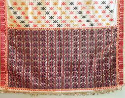 मूंगा रेशम