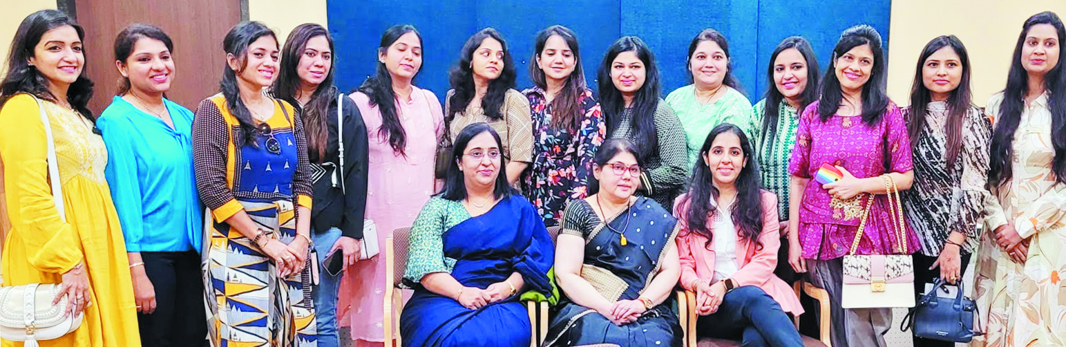 यौवन में होने वाले बदलाव पर तत्वम ग्रुप द्वारा सेमिनार