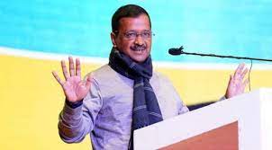 केजरीवाल ने कहा यूट्यूब पर डाल दो 'द कश्मीर फ़ाइल्स', बीजेपी ने दिया ये जवाब