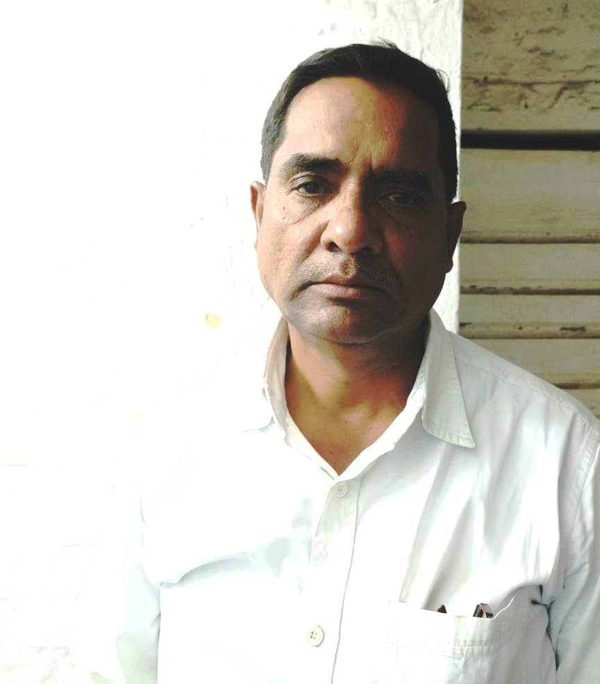 प्रधान पाठक गिरफ्तार, धर्म विशेष के खिलाफ व्हाट्सएप ग्रुप में डाली आपत्तिजनक पोस्ट