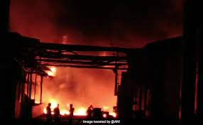 आंध्र प्रदेश की एक रसायन फैक्टरी में लगी आग, छह लोगों की मौत