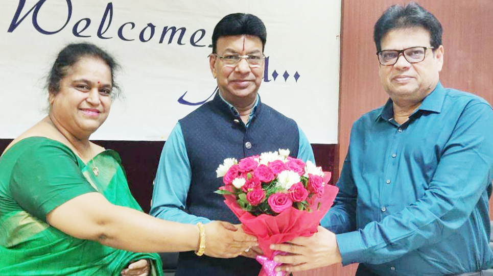 राजेश अग्रवाल पुन: मैक चेयरमेन राजेश अग्रवाल पुन: मैक चेयरमेन