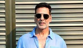 अक्षय कुमार ने पान मसाला ब्रांड का विज्ञापन करने के लिए माफी मांगी