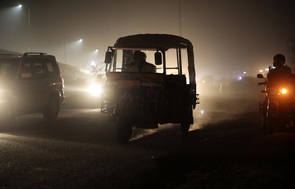 एयर क्वालिटी ट्रैकर: सिंगरौली में गंभीर स्तर पर पहुंचा वायु गुणवत्ता का स्तर, पुदुचेरी से 13 गुना ज्यादा था प्रदूषण