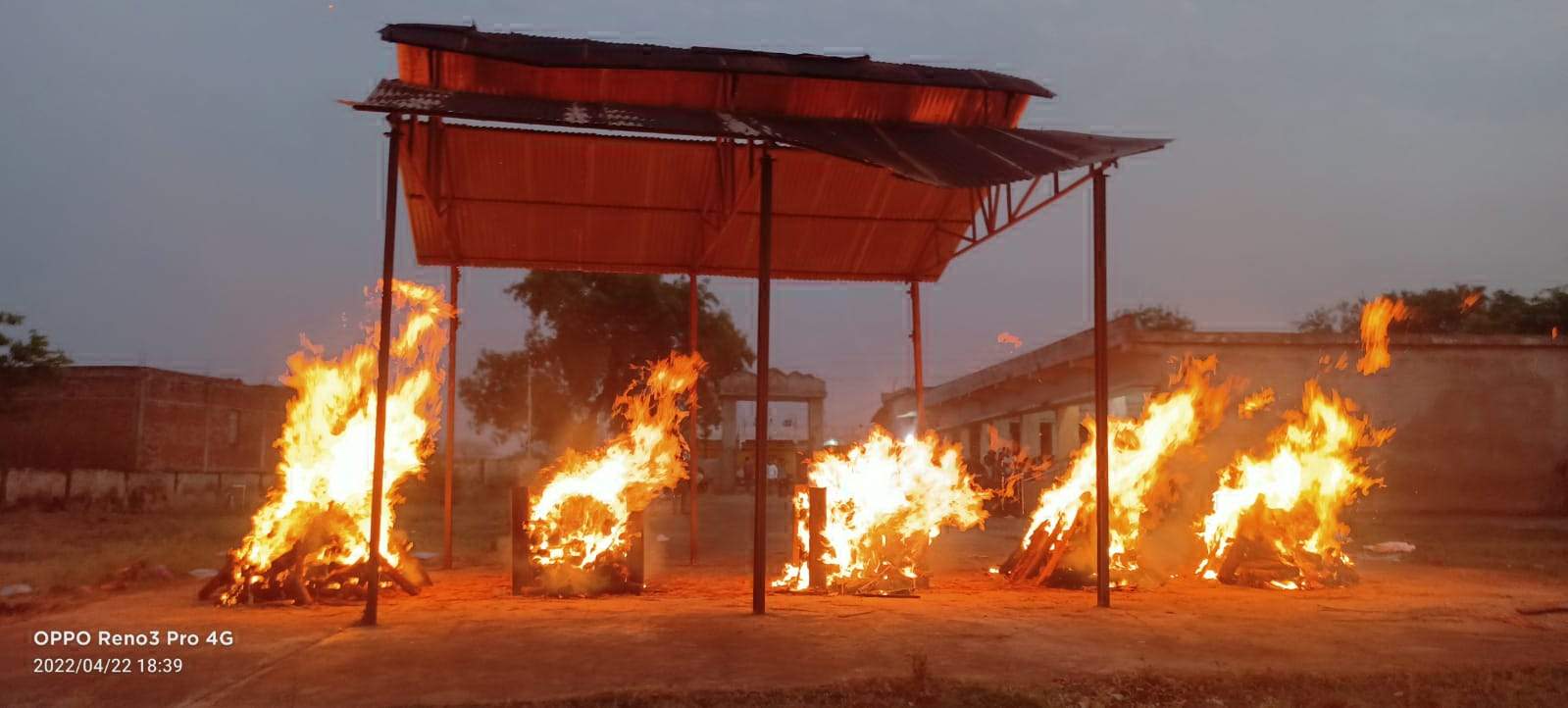  कोचर परिवार की पांच चिता जलते देखकर सिहर उठा खैरागढ़