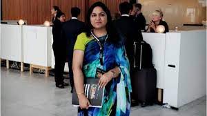 झारखंड में IAS पूजा सिंघल को लेकर सियासी उबाल