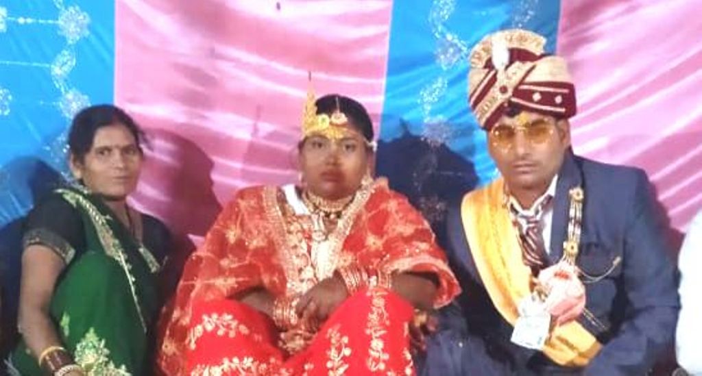 मायके लौट रही नवविवाहिता की बाइक से गिरकर मौत, पांच दिन पहले ही हुई थी शादी