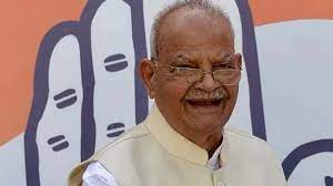 पूर्व केंद्रीय मंत्री और कांग्रेस के वरिष्ठ नेता पंडित सुखराम का निधन
