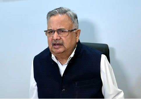 देखें VIDEO :   राहुल गांधी ऐसे कैप्टन हैं, जो न रन बना रहे हैं, और न विकेट ले रहे...