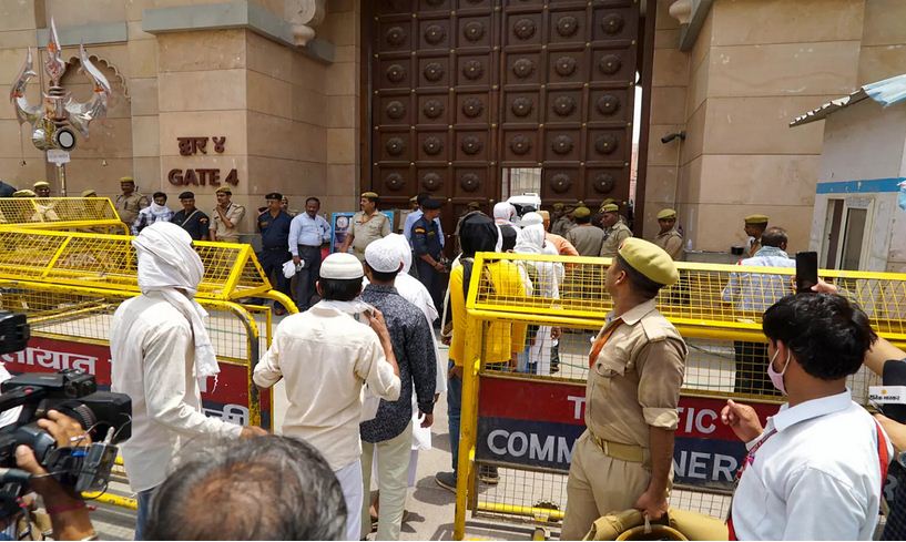 सत्ता ही सत्य, ईश्वर मिथ्या है