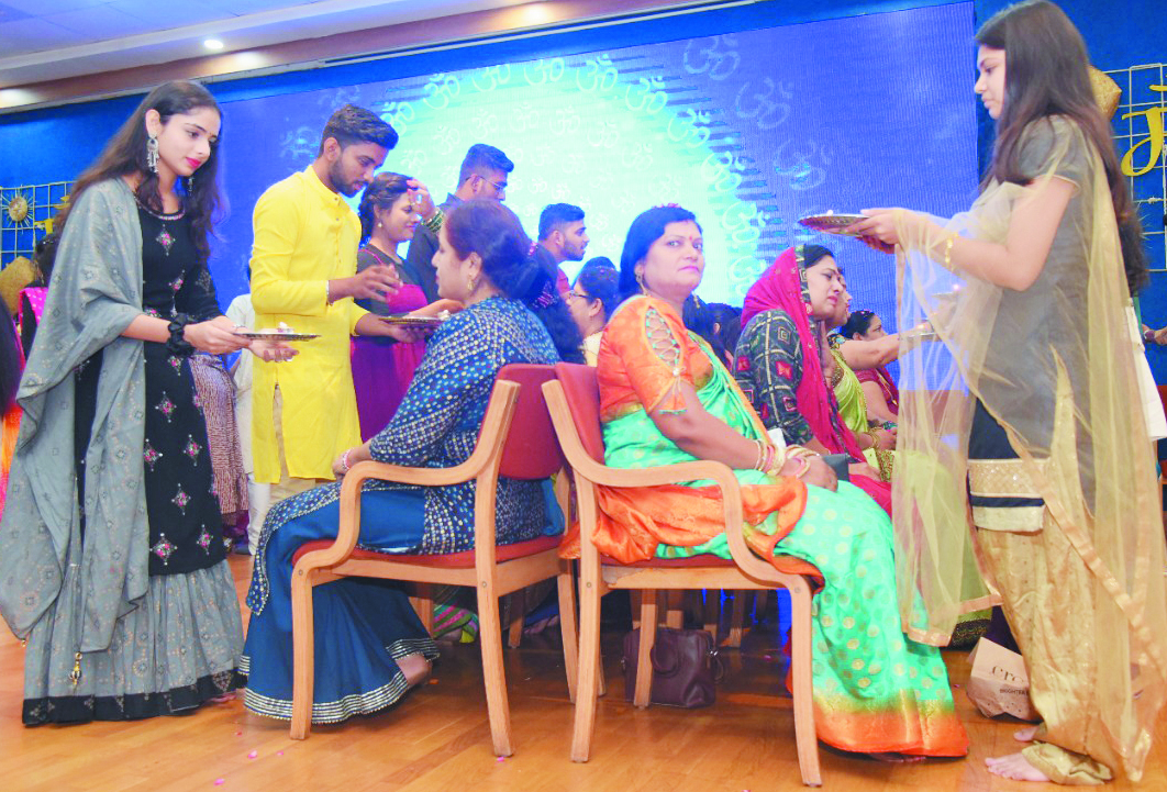 जेसीआई रायपुर मैक युनाईटेड द्वारा मदर्स डे का आयोजन