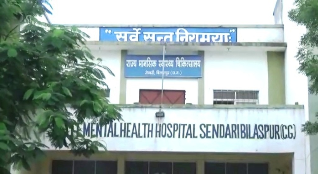 माता-पिता की हत्या करने के बाद मानसिक अस्पताल में दाखिल किशोर ने फांसी लगाई