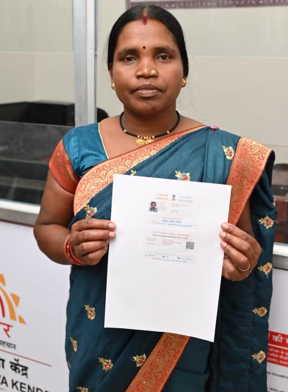 निवास प्रमाण पत्र की वजह से अब नहीं रूकेगी संगीता की पढ़ाई