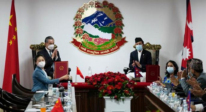 नेपाल में अधर में लटकी चीन की बीआरआई परियोजना, भारत की ओर बढ़ा झुकाव