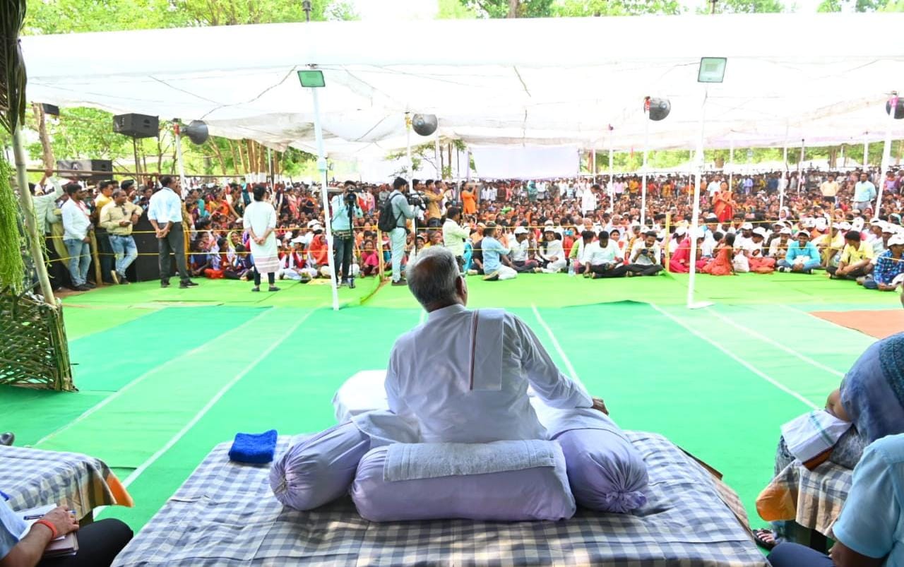 सीएम ने ग्रामीण की जागरूकता को सराहा