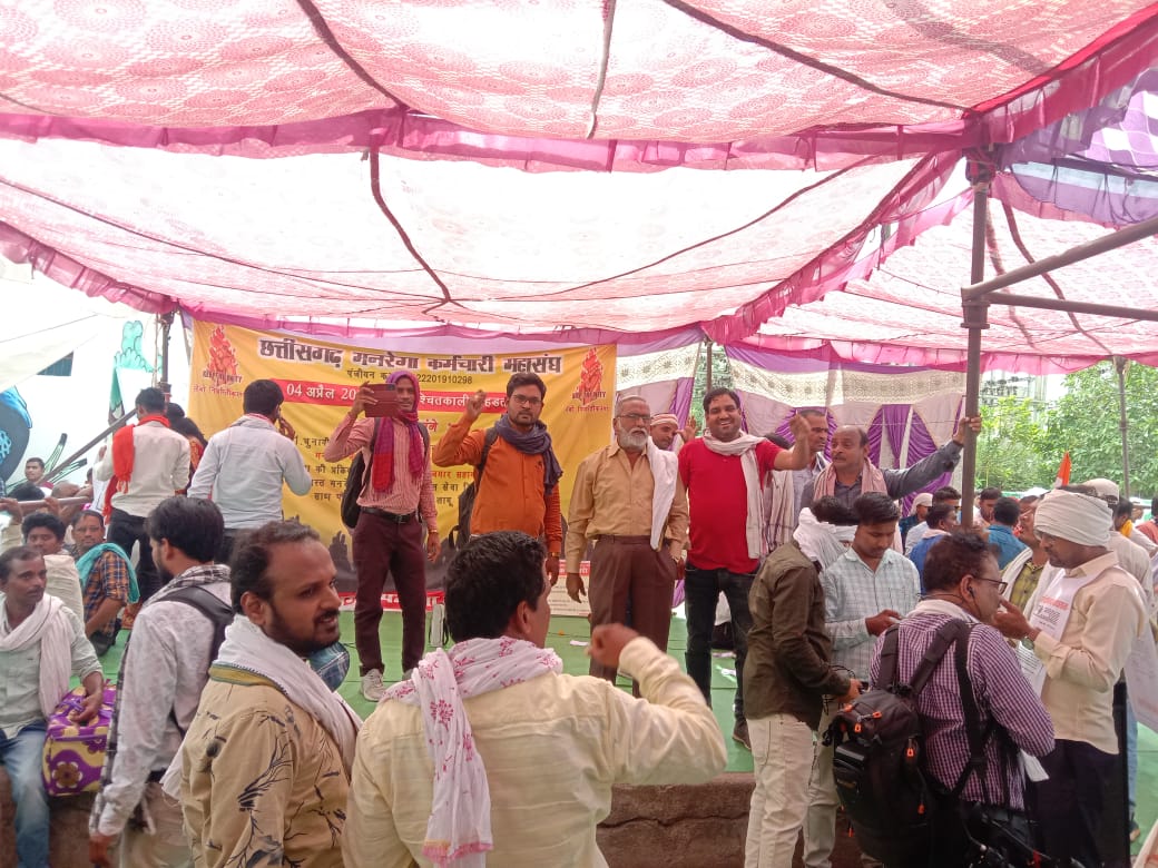 वादा निभाओ रैली में एक साथ 12000 से अधिक रिजाइन