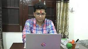 UPSC की सिविल सेवा परीक्षा में जूते बनाने वाले के बेटे ने पाई सफलता