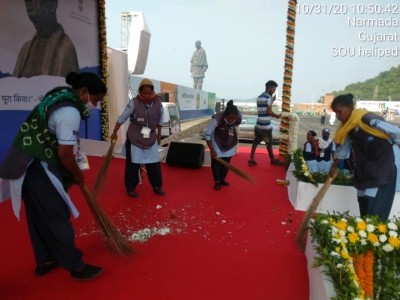 भाजपा सांसद ने स्टैच्यू ऑफ यूनिटी में आदिवासी युवाओं की सेवाएं बहाल करने की मांग की