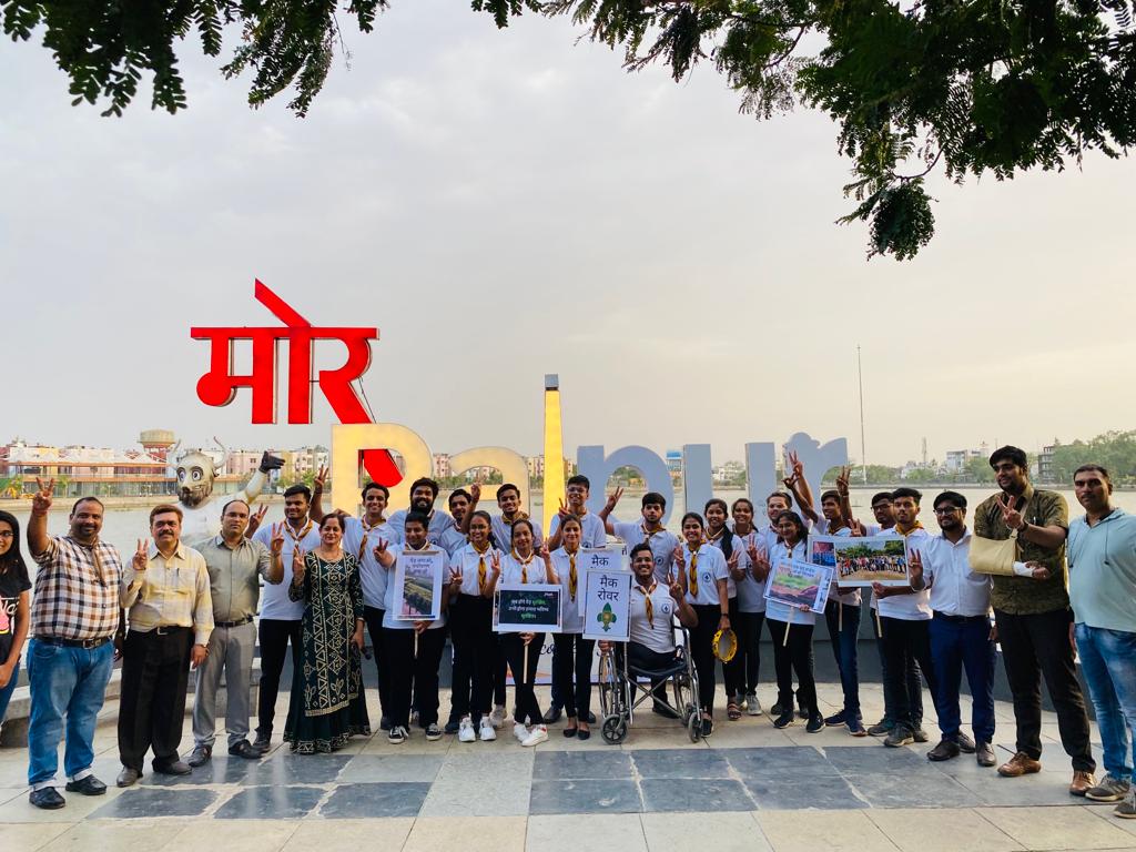 मैक ने पेड़ लगाओ, पर्यावरण बचाओ का दिया संदेश