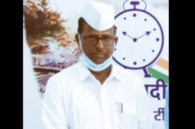 शिवसेना ने डिप्टी स्पीकर से की 12 बागी विधायकों को अयोग्य घोषित करने की मांग शिवसेना ने डिप्टी स्पीकर से की 12 बागी विधायकों को अयोग्य घोषित करने की मांग