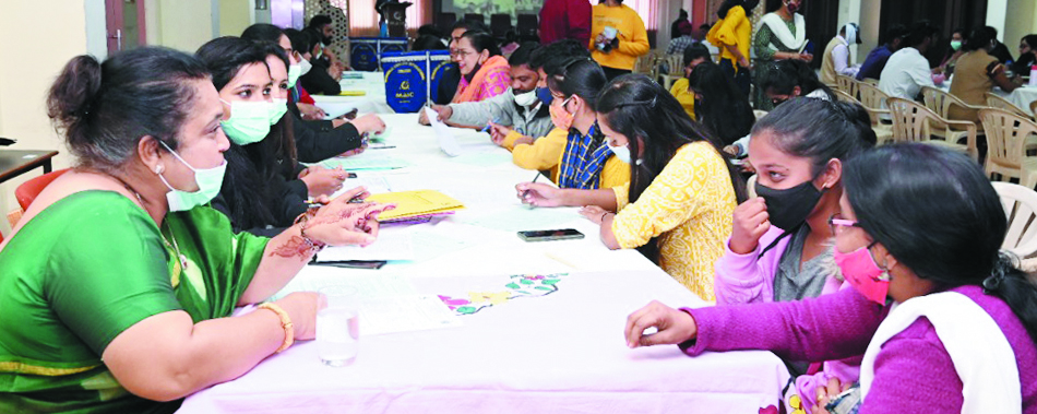 मैक बना विद्यार्थियों की पहली पसंद, कम्प्यूटर साईंस में विशेष रूझान