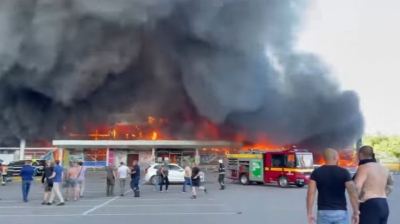 यूक्रेन के शॉपिंग मॉल पर मिसाइल से हमला किया गया : जेलेंस्की