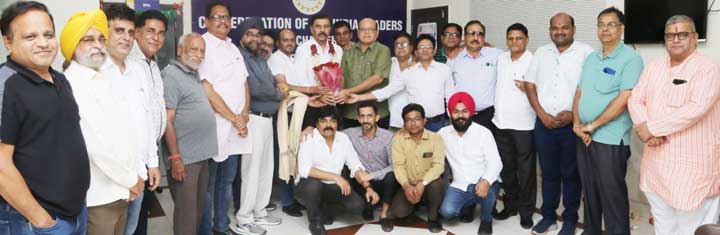 कैट वरिष्ठ राष्ट्रीय उपाध्यक्ष निर्वाचित होने अमर पारवानी का औद्योगिक संगठनों द्वारा सम्मान